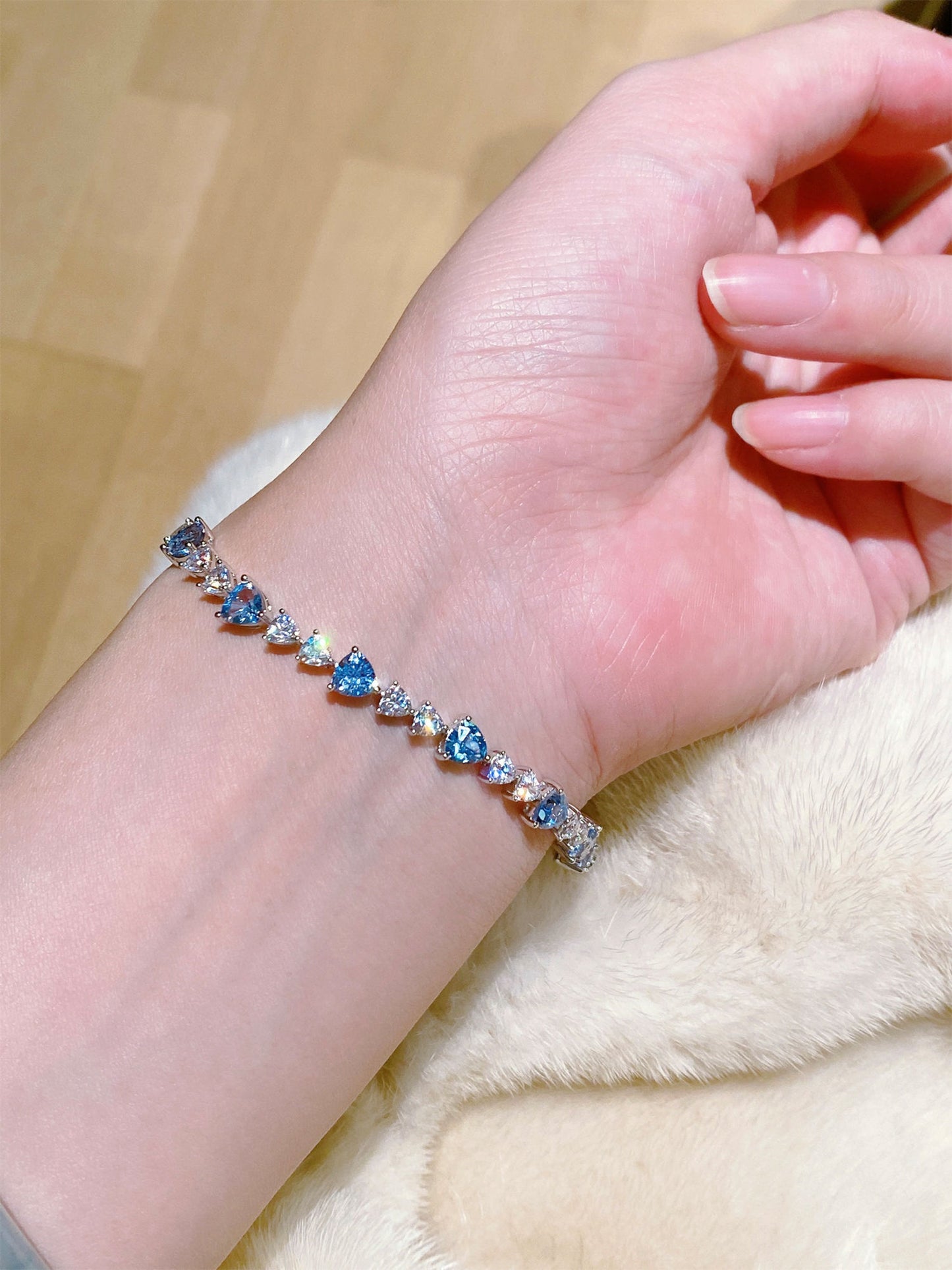 Love heart color bracelet